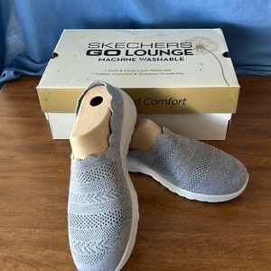 Sketchers on the go. Size 9.5